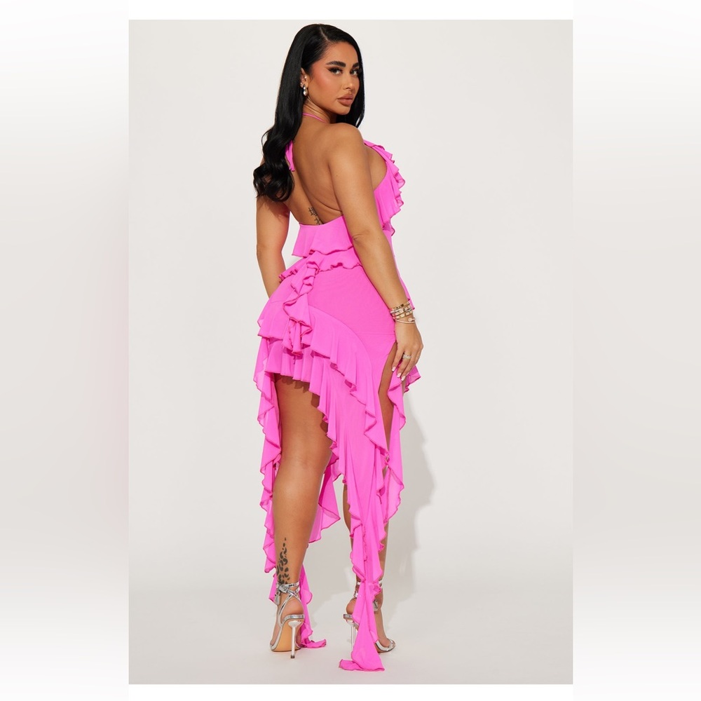 Beautiful and vibrant pink dress